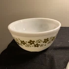 Vintage Pyrex Crazy Daisy Spring Blossom Green Mixing Bowl 402 1 1/2 Qt.