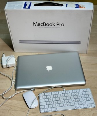 Apple MacBook Pro 17 Zoll Mitte 2009 | 8GB RAM | 1 TB HD | El Capitan + org. Box