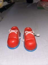 VINTAGE WINDUP WALKING Red/White Shoes Working