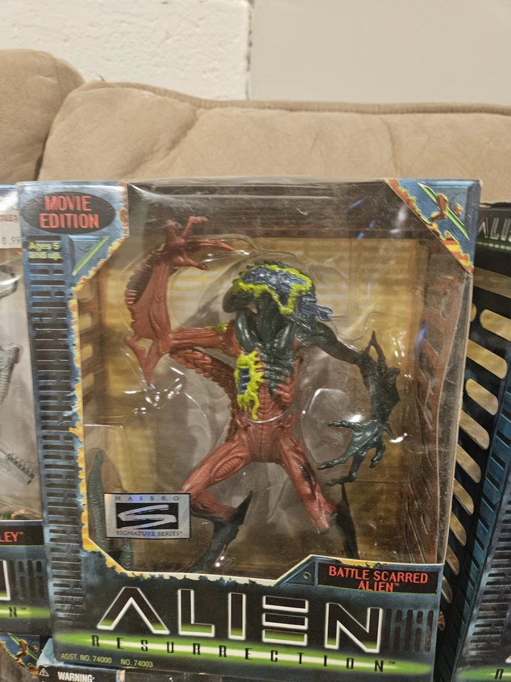 Lote enorme de figuras vintage de Alien Resurrection 1997 - serie Hasbro Foto 3 de 4