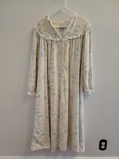 Lanz of Salzburg Night Gown Womens L Floral Eyelet Lace Vintage Cottage