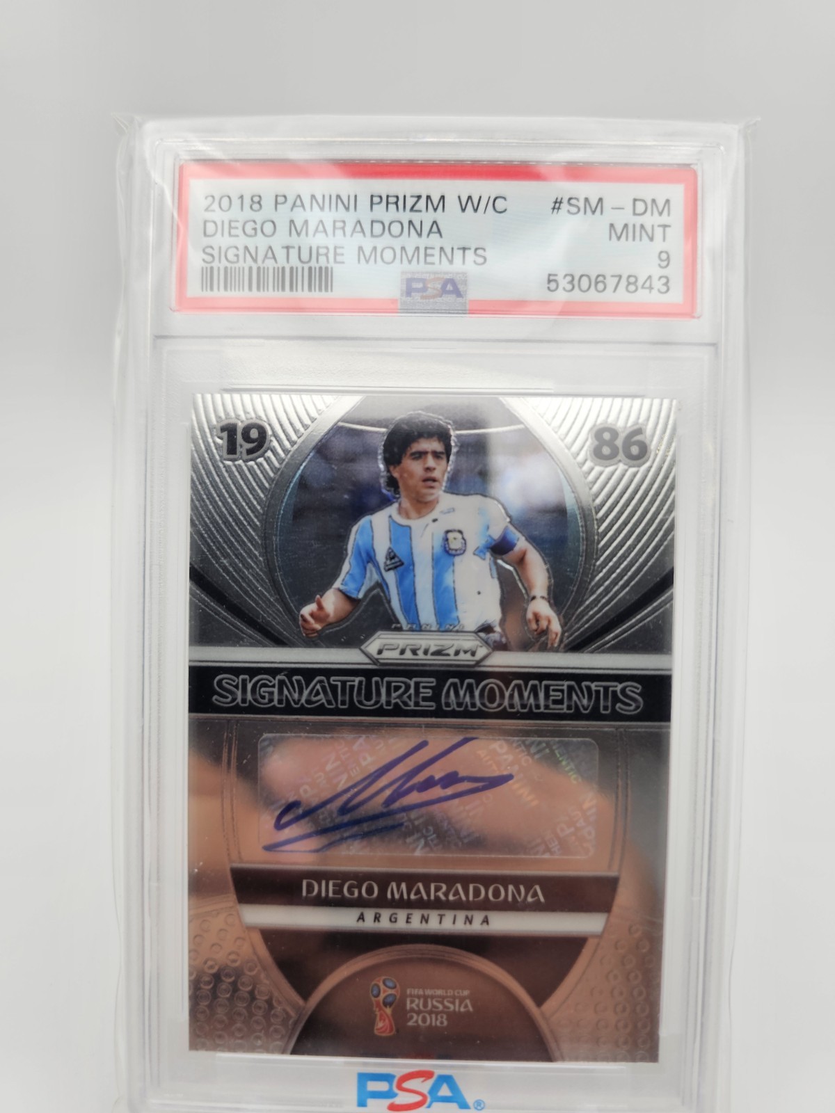 2018 Panini Prizm World Cup - Signature Moments Diego Maradona view 4