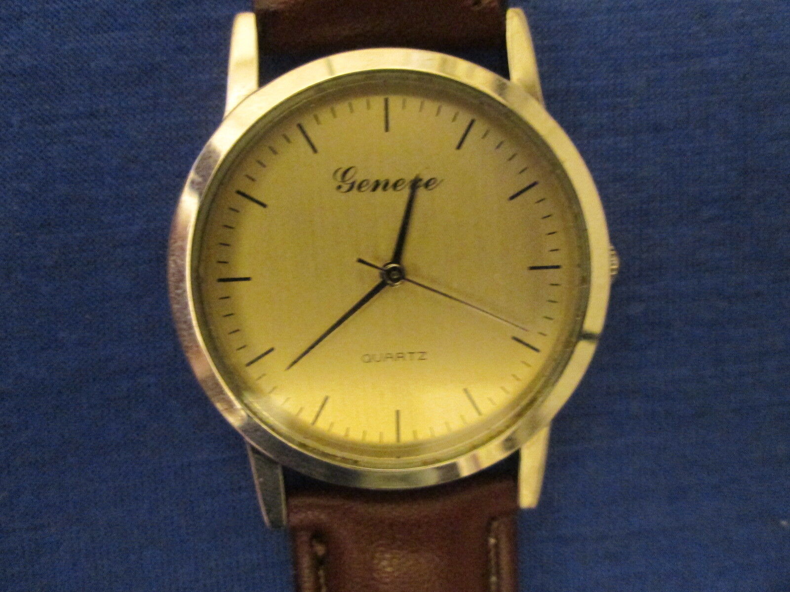 Herren-Armbanduhr Geneve braunes Lederarmband
