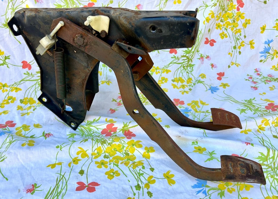 1978-1981 CHEVY/GMC ФУРГОН РУЧНОЙ ТРАНСМИССИИ СЦЕПЛЕНИЕ И ПЕДАЛЬ ТОРМОЗА В СБОРЕ С СОЕДИНЕНИЕМ - Изображение 4 из 4