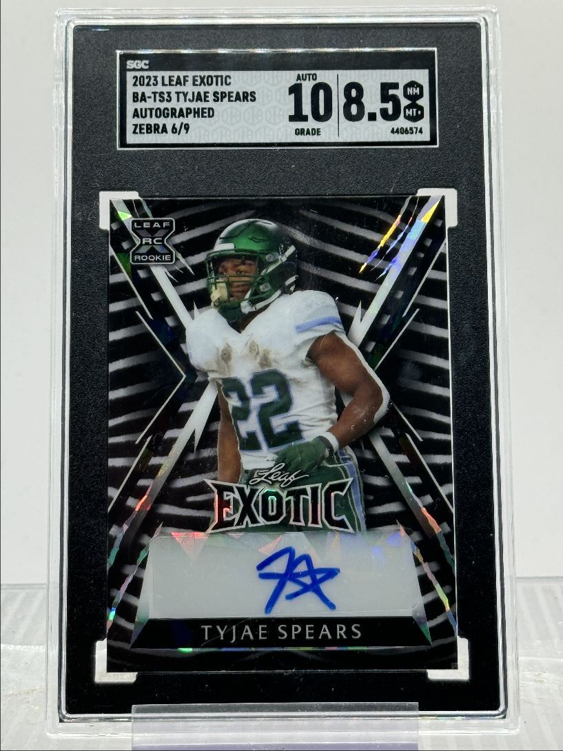 Tyjae Spears Leaf Exotic Autographs #BATS3 Parrot Mojo