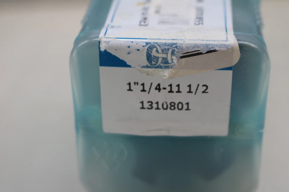 OSG 1310801 1-1/4" 11-1/2" NPT Thread 5 Flute 1 to 3-1/2" Chamfer Stand Pipe Tap - Image 3 of 3