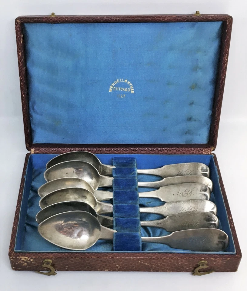Juego de 6 cucharaditas de plata para monedas americanas c. 1840, N. Roth Utica, Nueva York con original Caja Foto 2 de 4