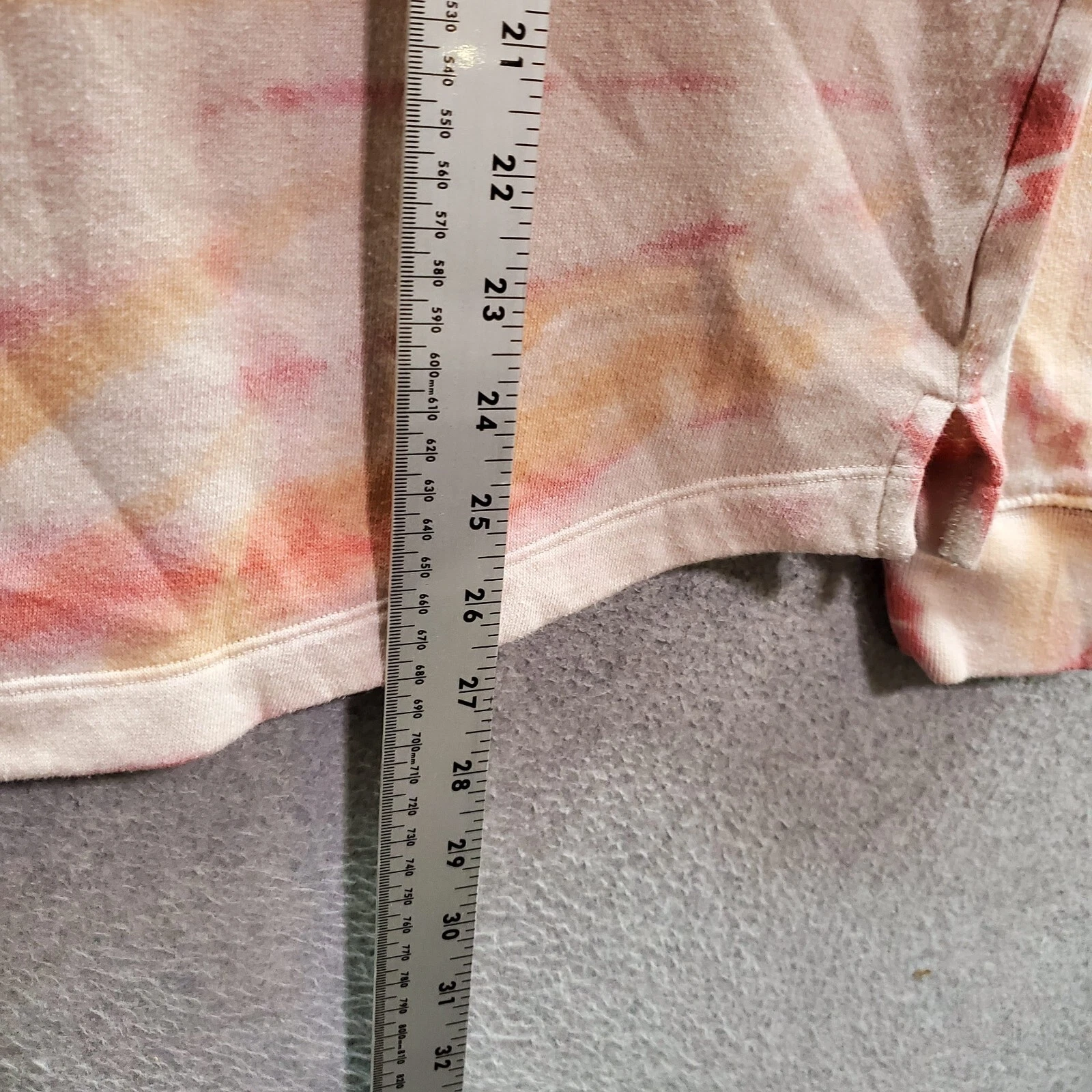 victoria-secret-vs tie dye v neck logo pullover sweatshirt