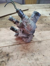 97 98 99 00 01 Honda CRV Thermostat Housing Case Cover Used OEM