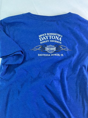 Ladies Harley Davidson shirts Size: Medium - Picture 3 of 3