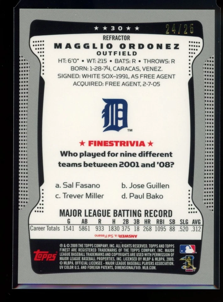 2009 Finest #30 Magglio Ordonez Refractors Red #/25 - Image 2 of 2