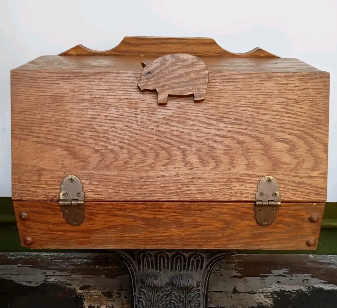 VINTAGE NEW UNUSED HANDMADE PIG HANDLE BREAD BOX OAK ONE OF A KIND? Farmhouse.fa