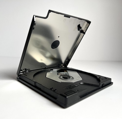Pioneer Slim Portable 8X DVR-XD10 USB 2.0 DVD CD Writer Burner w/ Manual Cable - Picture 5 of 5