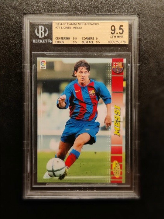 2004-05 Panini Megacracks #71 Lionel Messi Rookie RC BGS 9.5 2004-05 Panini Megacracks #71 Lionel Messi Rookie RC BGS 9.5
