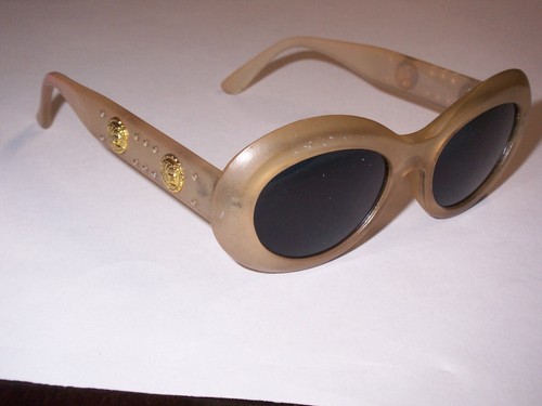 Retro Oval Sunglasses