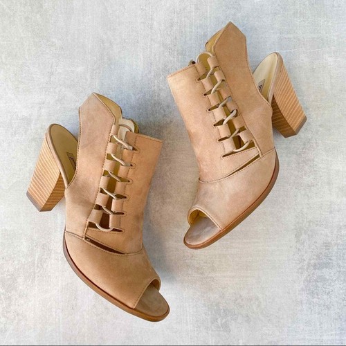 paul green sabrina pump