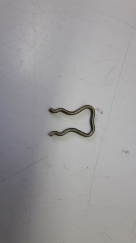 BMW E90/91 2.0 Diesel Klammer Rücklaufleitung Einspritzdüse