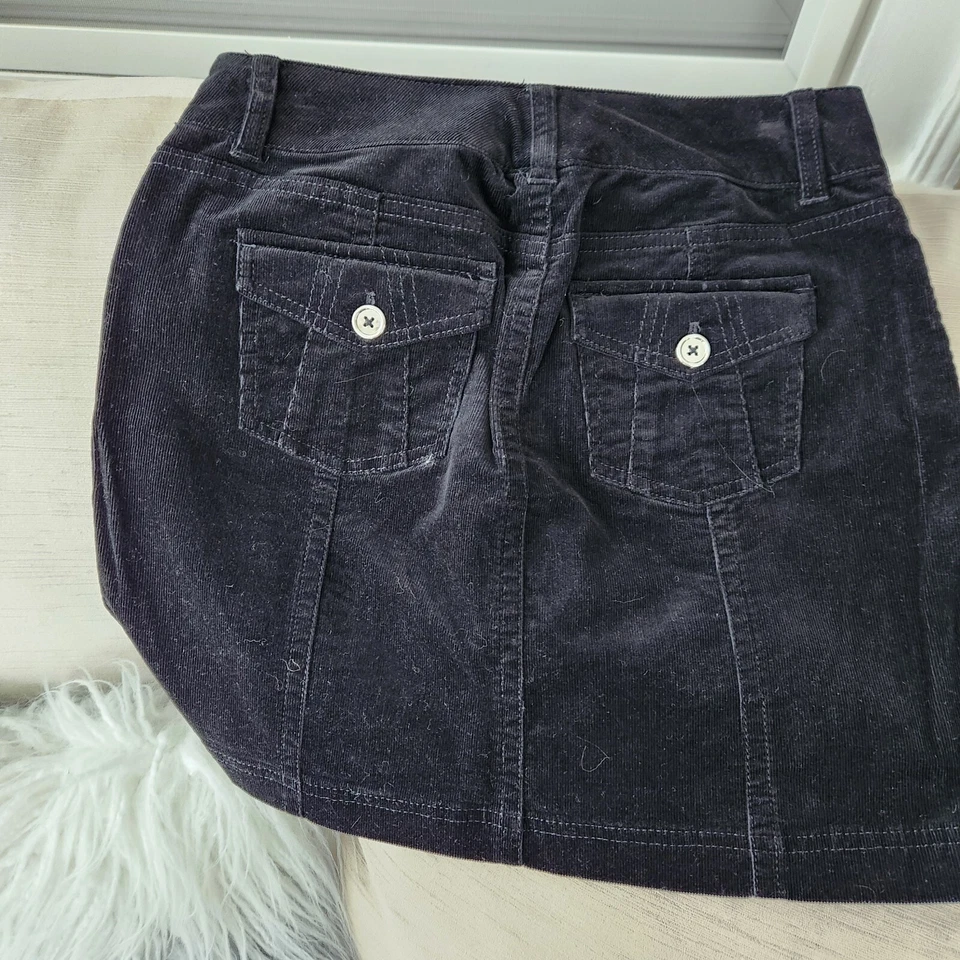 MINIFALDA LÁPIZ CASUAL CARRERA PANA NEGRA MERCADO NEGRO CASA BLANCA TALLA 00 Foto 2 de 3