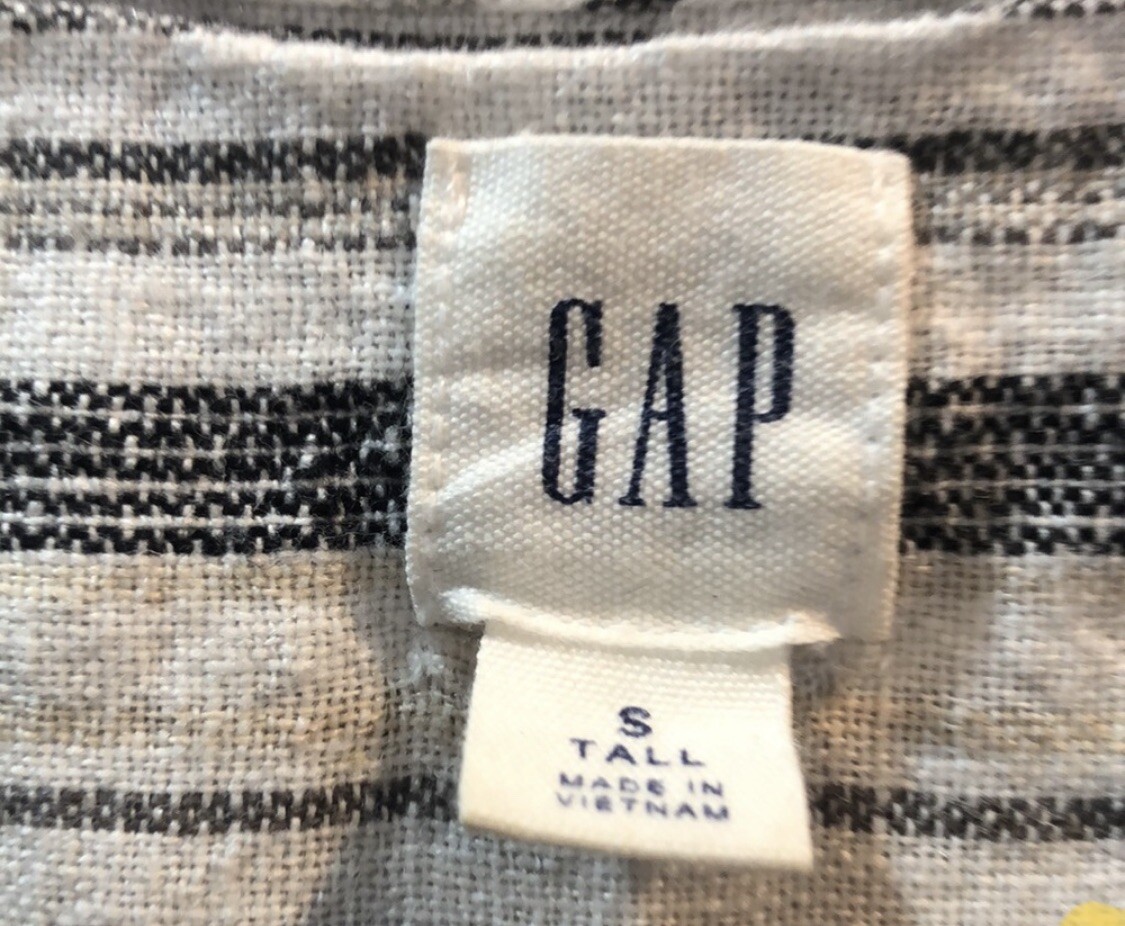 gap blue striped dress Baby Gap blue/white stripe sleeveless dress with White eyelet design. Fully lined. Size 3-6m