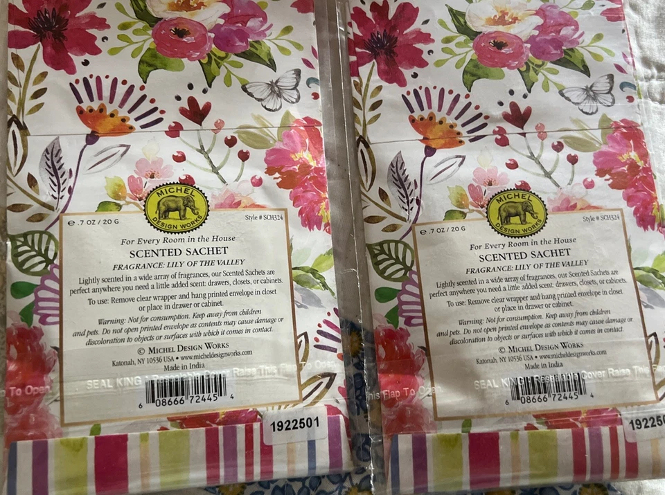 Lote de 2 Bolsitas Perfumadas Michel Design Works Confeti Lirio del Valle Nuevo Foto 2 de 2