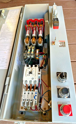 Eaton ECN1821CPE Enclosed Combination Motor Controller Starter + Circuit Switch