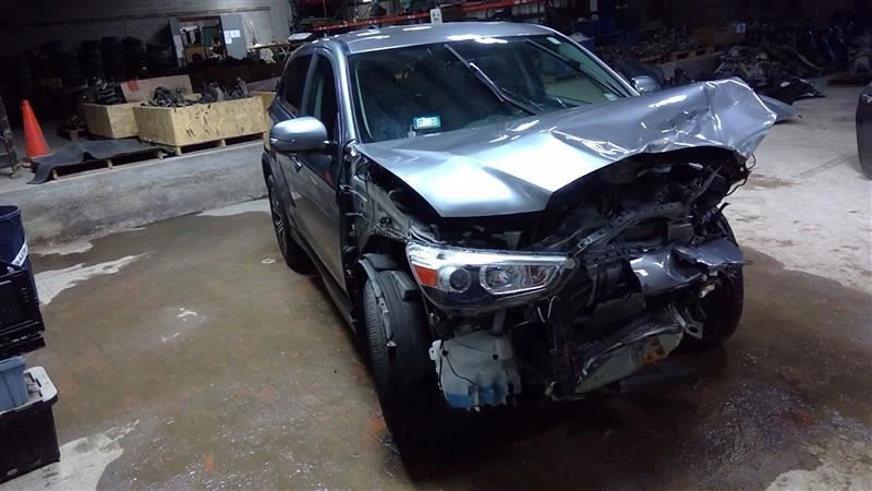 2017 17 Mitsubishi Outlander ES SP AT Transmission Floor Shifter with Knob 89305 - Image 3 of 4