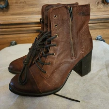 NWOB CoolWay Spain Brown Tie/zip ankle boots 41 10 