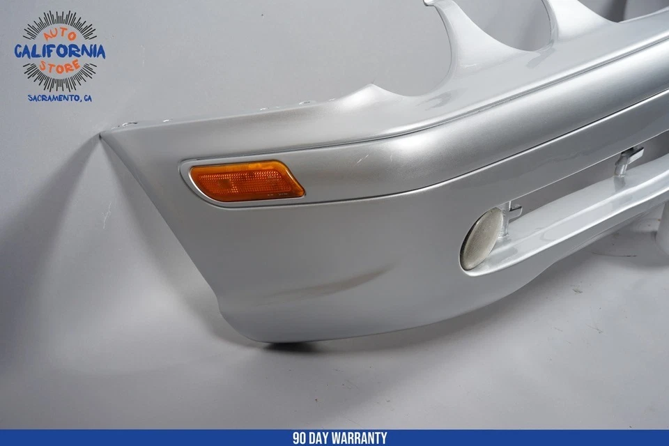 Conjunto de cubierta de parachoques delantero deportivo plateado OEM Mercedes W208 CLK55 AMG CLK430 Foto 2 de 4