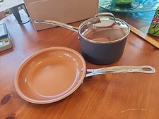 2 Gotham Steel Copper Nonstick Pans 7074 8.5" Skillet & 1.5 Quart Pot With Lid