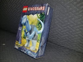 LEGO Dinosaurs 7001 Young Iguanodon 23 Pc Set 2001 NEW SEALED