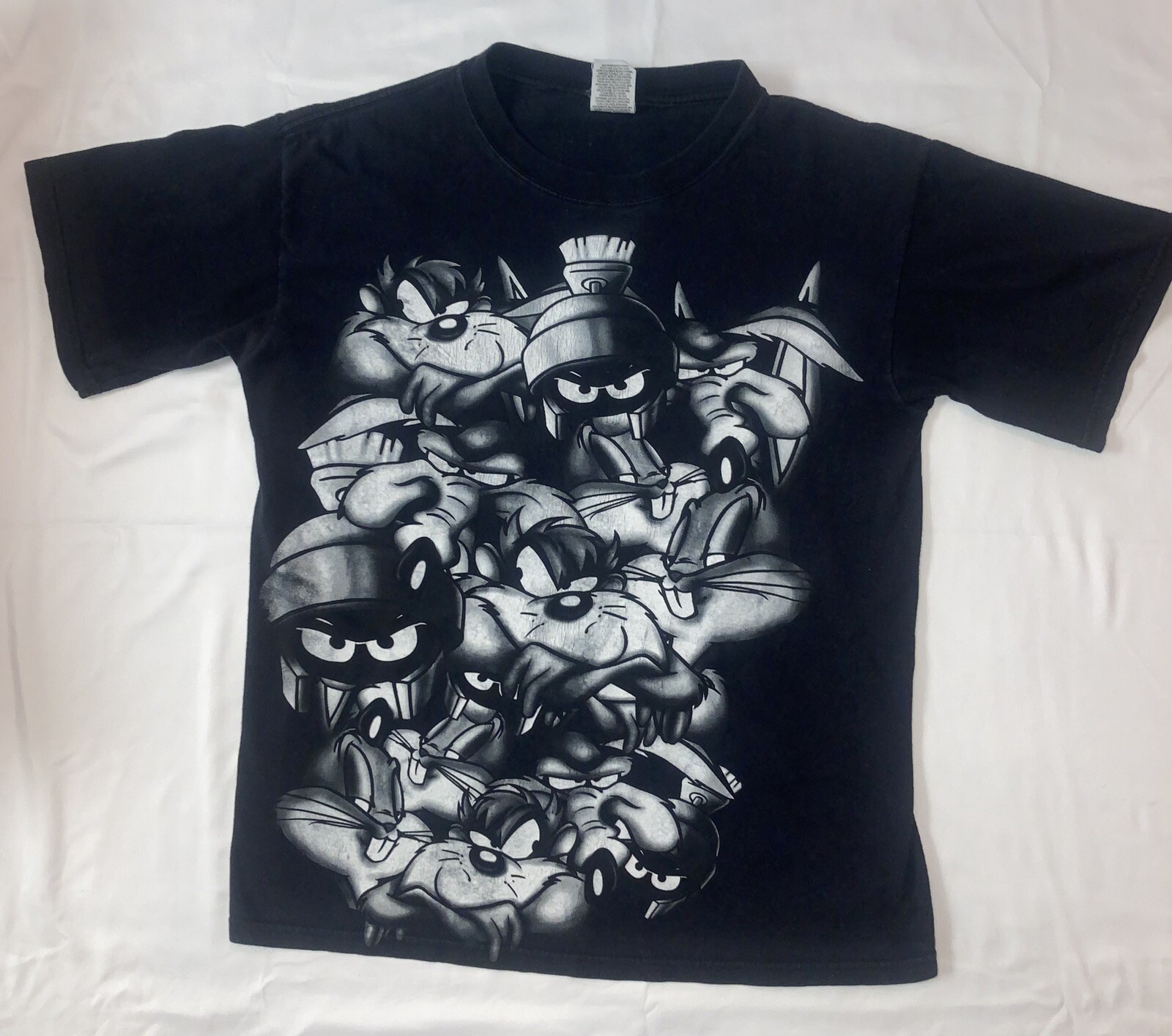 Vintage Looney Tunes T-Shirt with Taz Marvin Bugs Wylie Coyote by Fifth Sun