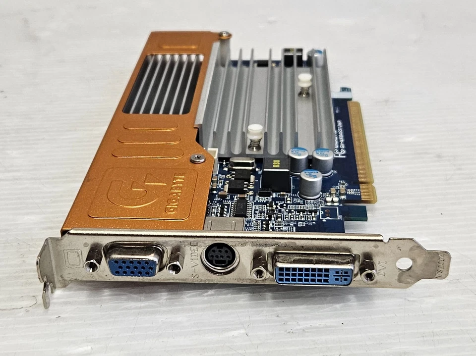 GeForce 8400 GS, 512MB, VGA, DVI, PCI-E, Gigabyte GV-NX84S512HP, WORKING CARD - Image 2 of 4
