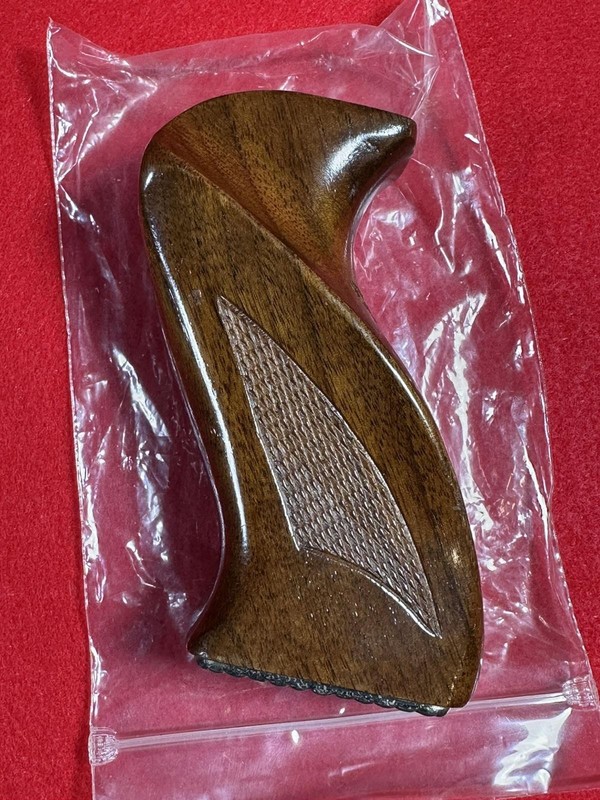 Thompson Center TC Contender Silver Cap Right Handed Pistol Grip, Early