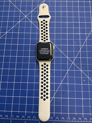 Apple Watch SE Nike 40mm Aluminum Case Read Description E538