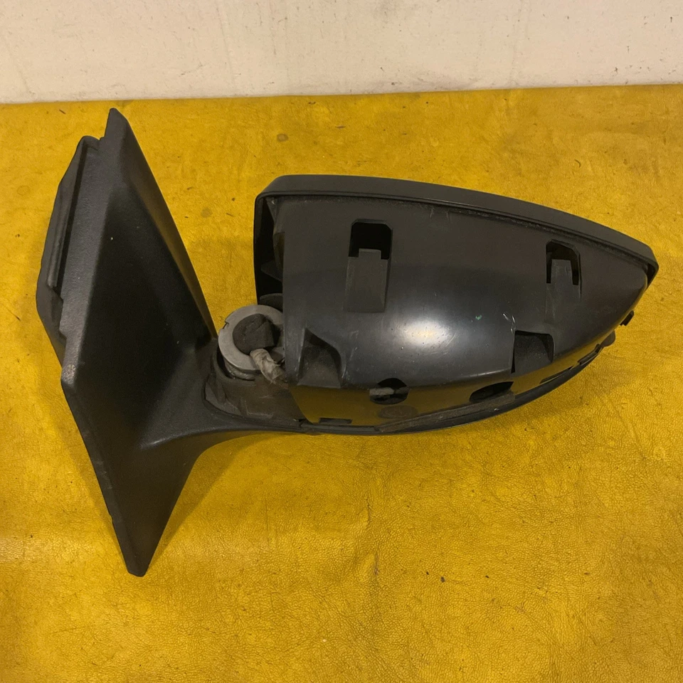 2015-2018 Ford Focus Left Driver Side View Mirror W/o Back Cover F1EB-17683 OEM - Image 2 of 4