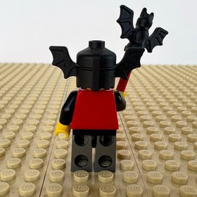 LEGO Castle Fright Knights: Bat Lord Basil BAT STAFF cas022 6097 NIGHT LORD 1997