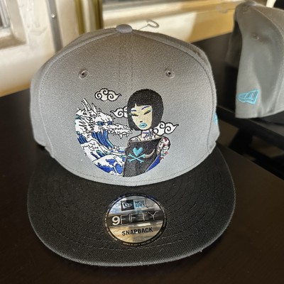 New Era 9FIFTY Tokidoki Snapback Hat Geisha Girl DEEP SEA KAIJU Gray/Blue