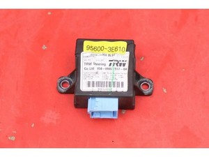 KIA SORENTO III UM Motorsteuergerät 95600-3E610 2005 24702017