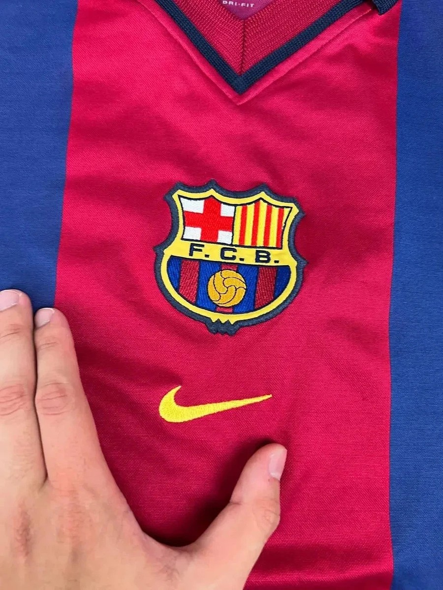Nike FCバルセロナ 2000-2001年 イギリス製 Vintage Nike FC Barcelona 2000 2001 Home Shirt Soccer Jersey Men