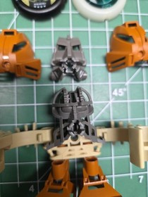 LEGO BIONICLE Tohunga Huki 1388, McDonald Happy Meal 2001 with Extra Disc / Head