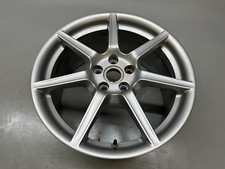 GENUINE ASTON MARTIN VANTAGE V8 4.3 REAR ALLOY WHEEL SILVER