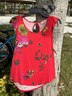 Free Kisses Vermillion Floral Stretch Blouse Ruffle Sleeve Peekaboo Back Women S