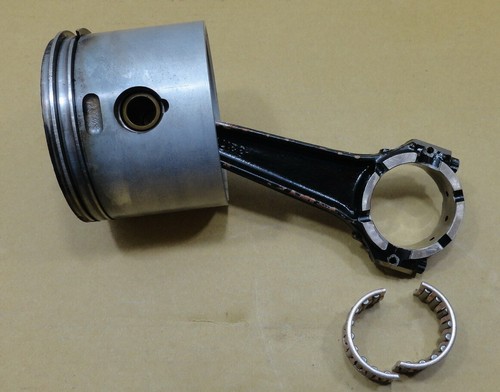 OUTBOARD BRP EVINRUDE E-TEC 50HP PISTON RING CONNECTING ROD ASSY 5000809 5005510 - Foto 1 di 8