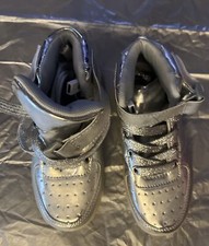 Kids Black LED Light Up Shoes USB Charging Flashing Hightop Unisex Sneakers