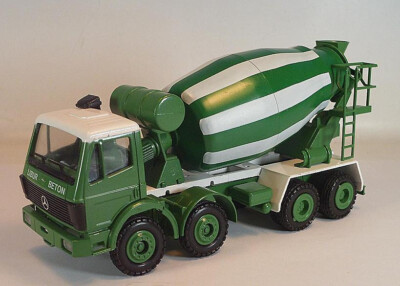 Conrad 1/50 Mercedes Benz 4 Achs Betonmischer Libur Beton #2581