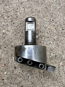 FLY CUTTER BRIDGEPORT MILL 5/8” SHANK HOLDS 5/16” TOOL BITS W/ CARBIDE BIT