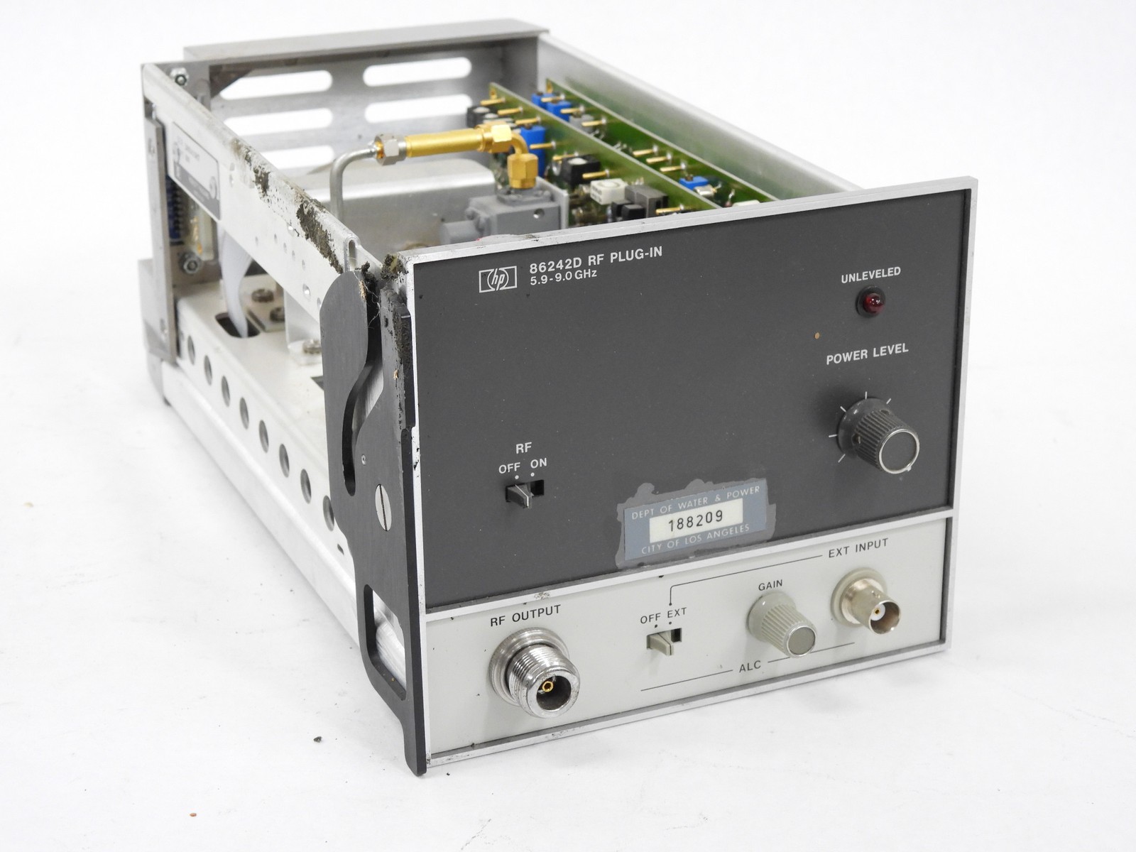 HP 86242D RF Plug-In Module for 8620C Oscillator (option 008, free returns)