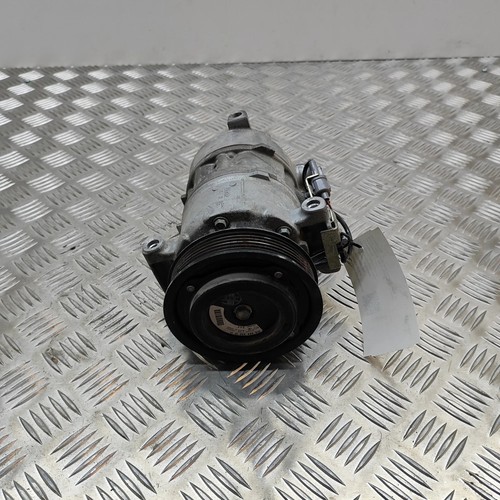 MERCEDES-BENZ A W176 Klimaanlagenpumpe A0042301711 1.8D 80kw 2015 22489381