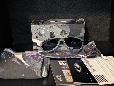 Rare Oakley C100 Jupiter Artist Series C100 - Grey Frame / Grey Lenses 24-141