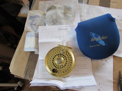 A1 unused rare islander canada gold LA 4.5'' salmon fishing reel + pouch etc